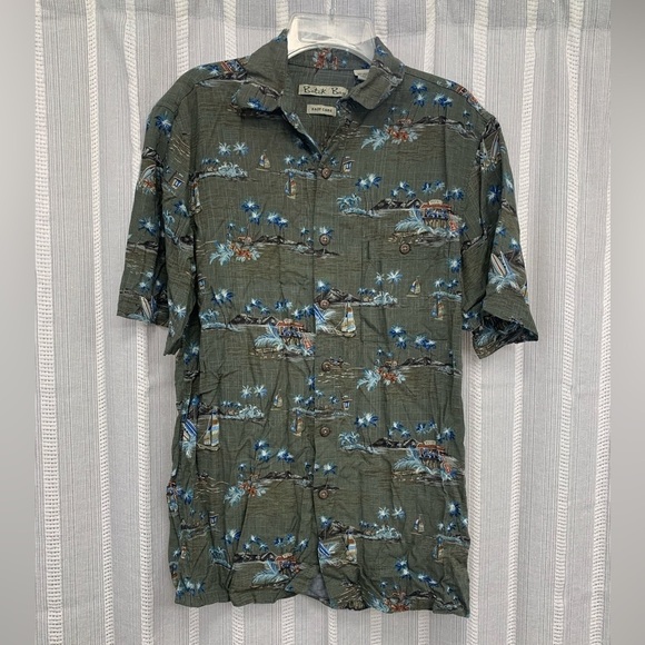 Batik Bay Other - Batik Bay Hawaiian Island Style Button Down Short‎ Sleeve Shirt Size S - EUC